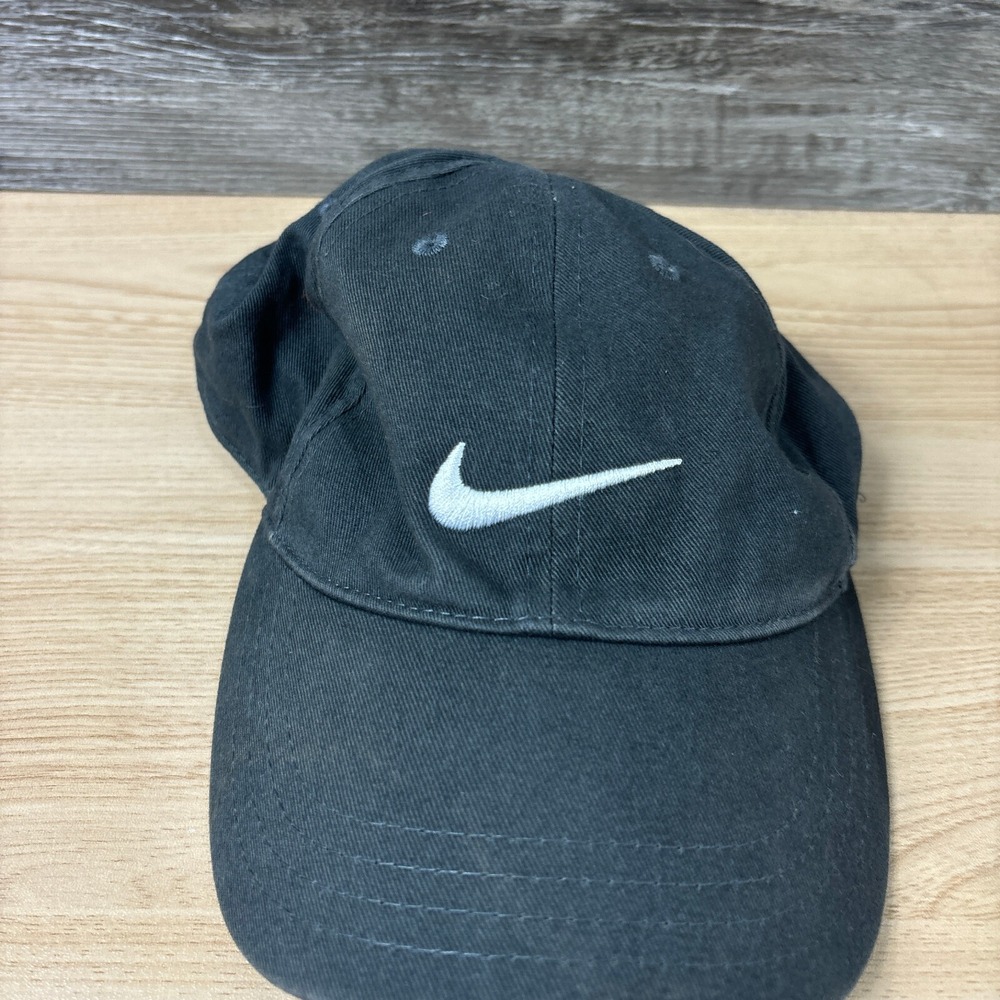Nike Hat Cap Strap Back Kids Black Size 4-7 Adjustable Boys - Picture 2 of 8